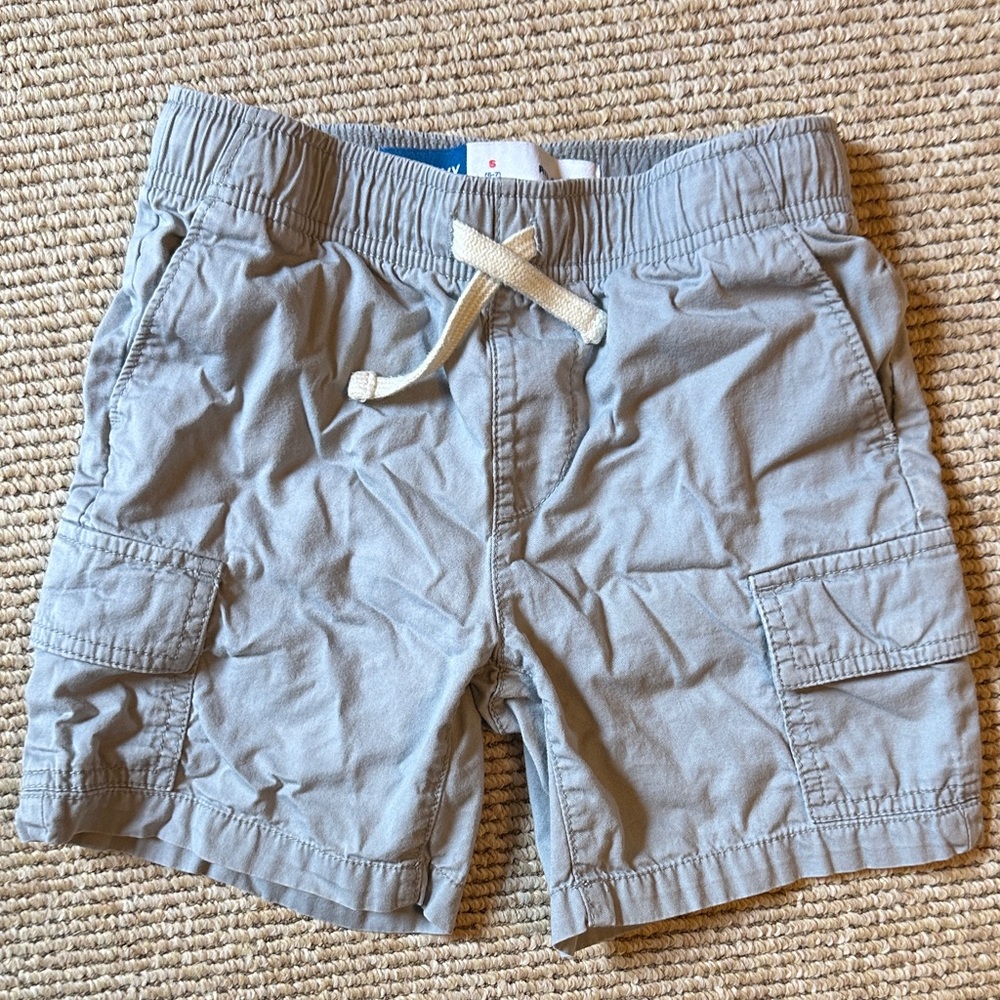 Old Navy boys Gray Cargo Shorts with Drawstring size small 6-7